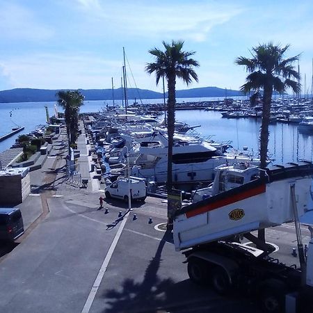 Studio De 27 M² + 70 M² De Jardin A 100 M Des Plages 滨海卡瓦莱尔 外观 照片