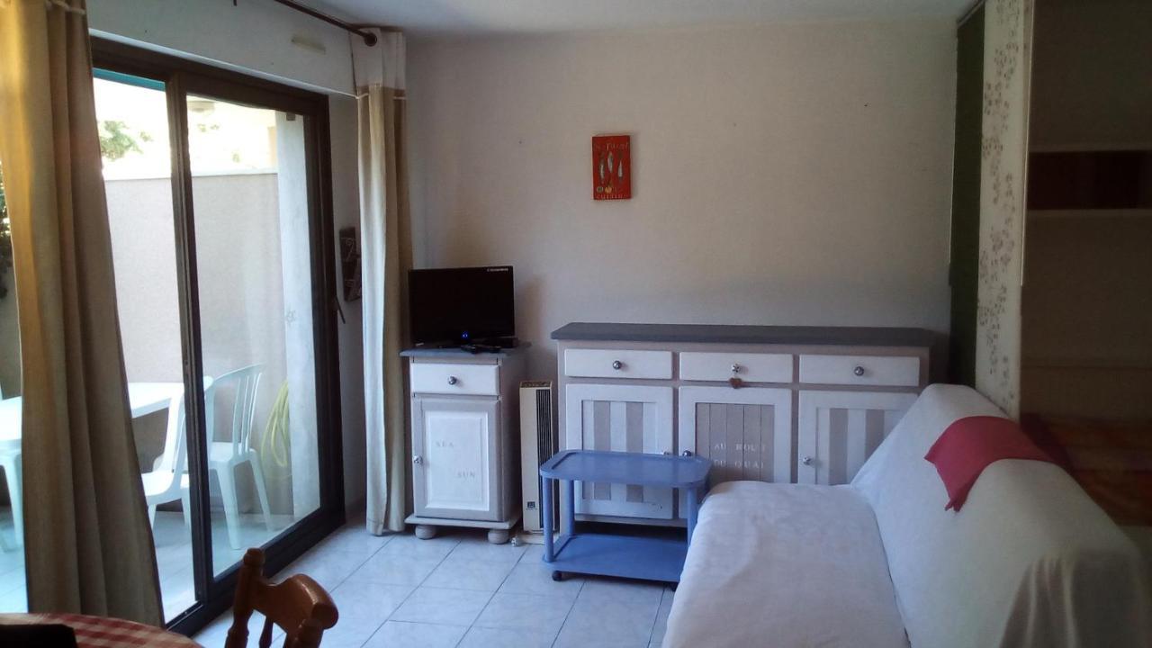 Studio De 27 M² + 70 M² De Jardin A 100 M Des Plages 滨海卡瓦莱尔 外观 照片